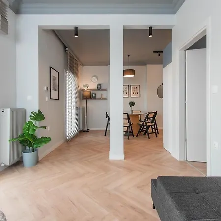 Lägenhet Lucory Urban Penthouse