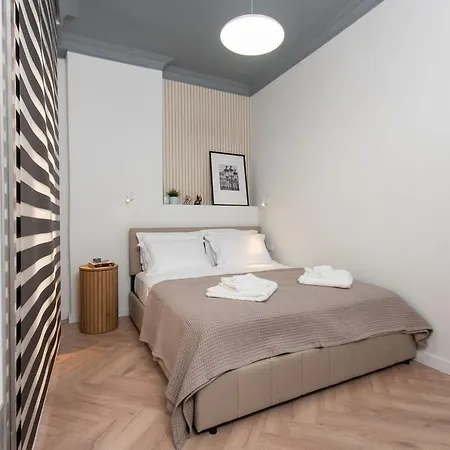 Lägenhet Lucory Urban Penthouse Thessaloníki